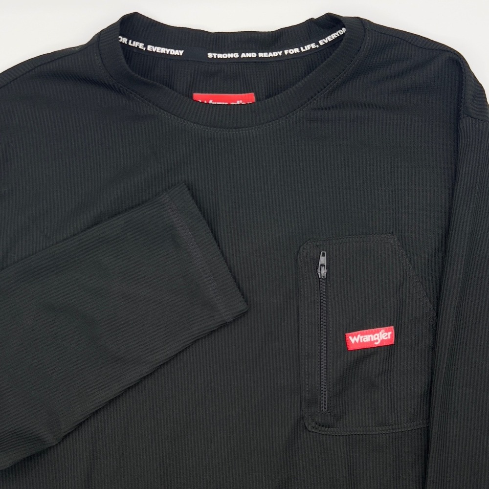 Wrangler Workwear Men's Base Layer Black Long Sleeve Ribbed‎ Pocket Medium